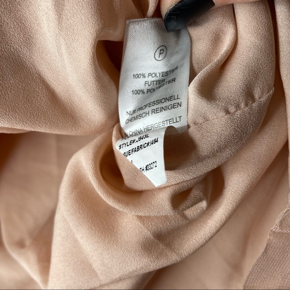 Dalia petal pink pleated skirt Size 2 - Picture 9 of 10